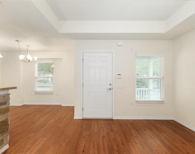 2776 Se 21st Road - Photo Thumbnail 5