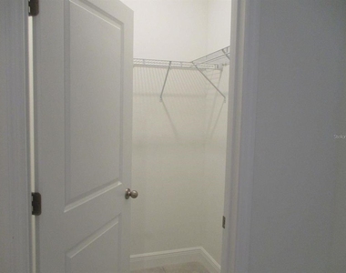 357 Marion Oaks Boulevard - Photo Thumbnail 12