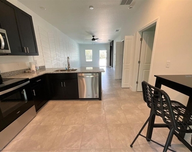 357 Marion Oaks Boulevard - Photo Thumbnail 3