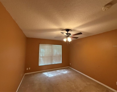 303 Sky Valley Street - Photo Thumbnail 14