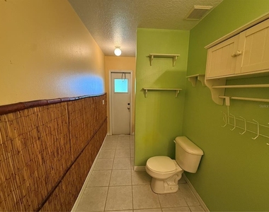 303 Sky Valley Street - Photo Thumbnail 8