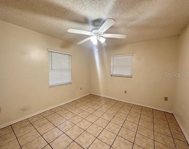 32801 Lake Square Court - Photo Thumbnail 4