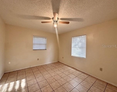 32801 Lake Square Court - Photo Thumbnail 6
