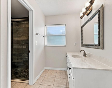 10617 Lake Ralph Drive - Photo Thumbnail 31