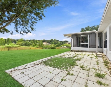 10617 Lake Ralph Drive - Photo Thumbnail 15