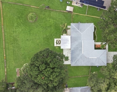10617 Lake Ralph Drive - Photo Thumbnail 5