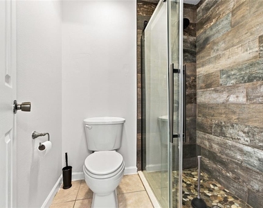 10617 Lake Ralph Drive - Photo Thumbnail 33