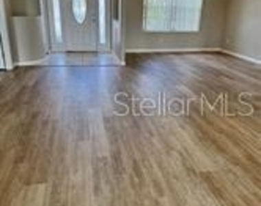142 Frontier Drive - Photo Thumbnail 5