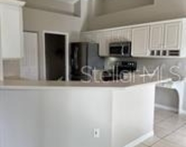 142 Frontier Drive - Photo Thumbnail 9