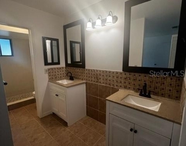 2 Greenbriar Court - Photo Thumbnail 6