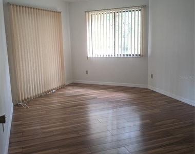 2 Greenbriar Court - Photo Thumbnail 15