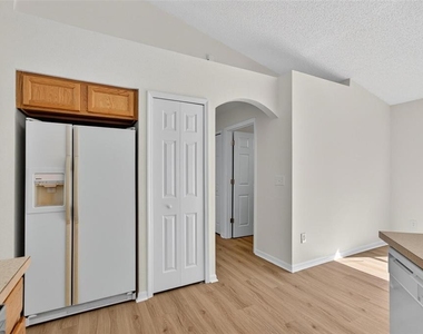 26 Felshire Lane - Photo Thumbnail 21