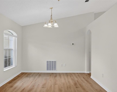 26 Felshire Lane - Photo Thumbnail 9