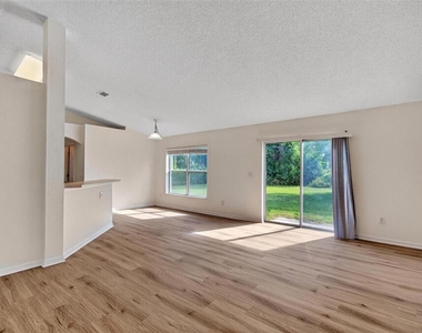 26 Felshire Lane - Photo Thumbnail 15
