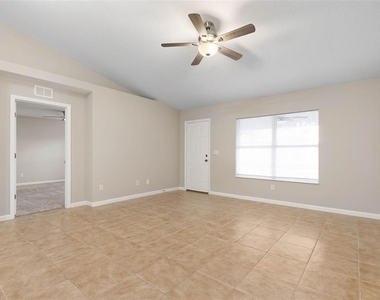 17 Louvet Lane - Photo Thumbnail 2