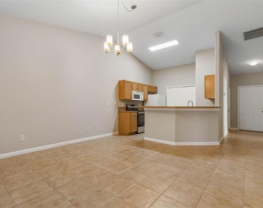 17 Louvet Lane - Photo Thumbnail 37