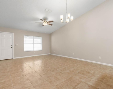 17 Louvet Lane - Photo Thumbnail 1