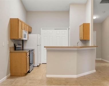 17 Louvet Lane - Photo Thumbnail 4