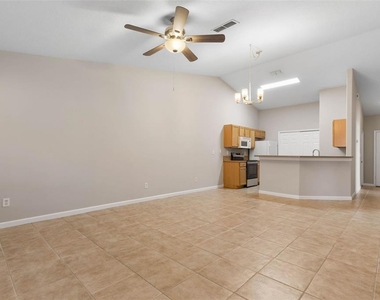 17 Louvet Lane - Photo Thumbnail 3