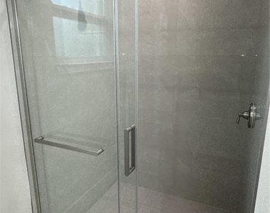 2231 Vancouver Lane - Photo Thumbnail 13