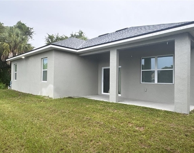 2231 Vancouver Lane - Photo Thumbnail 20