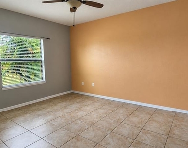 3756 Cobblestone Lane - Photo Thumbnail 8