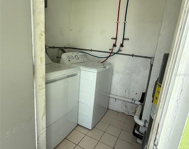 22180 Midway Boulevard - Photo Thumbnail 12