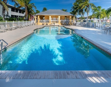 2002 Bal Harbor Boulevard - Photo Thumbnail 61