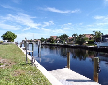 66 Ocean Drive - Photo Thumbnail 15