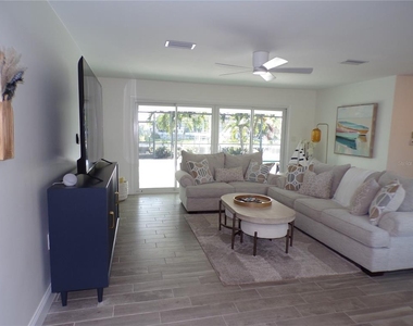 66 Ocean Drive - Photo Thumbnail 1