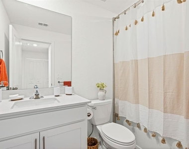 14333 Lilac Sky Terrace - Photo Thumbnail 29