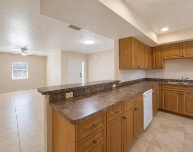 26201 Explorer Road - Photo Thumbnail 3