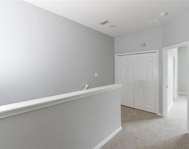 3769 Parkridge Circle - Photo Thumbnail 14