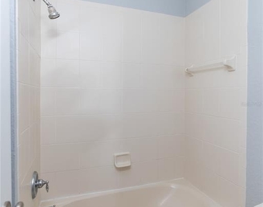 3769 Parkridge Circle - Photo Thumbnail 16
