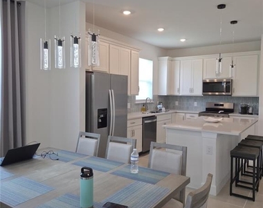 5834 Talon Preserve Drive - Photo Thumbnail 5