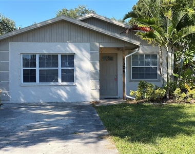 1926 11th Street W - Photo Thumbnail 20