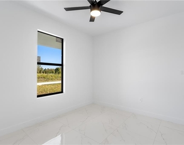 2813 50th Street Sw - Photo Thumbnail 17