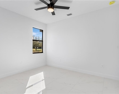 2813 50th Street Sw - Photo Thumbnail 14