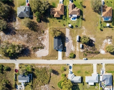 2813 50th Street Sw - Photo Thumbnail 28