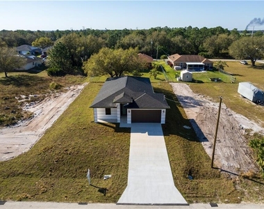 2813 50th Street Sw - Photo Thumbnail 22