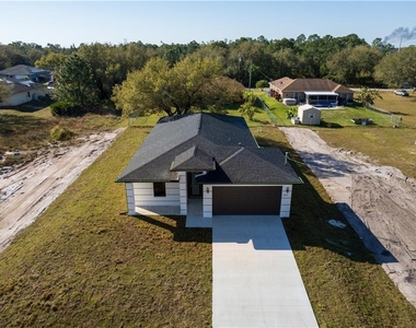 2813 50th Street Sw - Photo Thumbnail 21