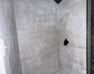 669 Avenue B Nw - Photo Thumbnail 9