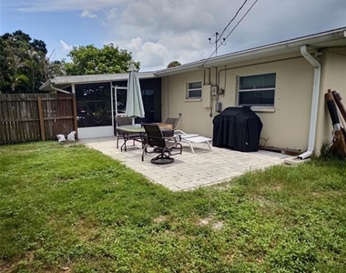 329 Glen Oak Road - Photo Thumbnail 17