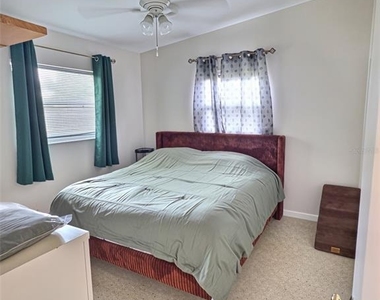 329 Glen Oak Road - Photo Thumbnail 9
