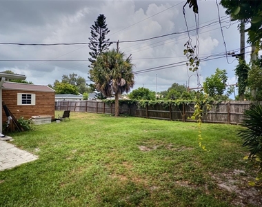 329 Glen Oak Road - Photo Thumbnail 15