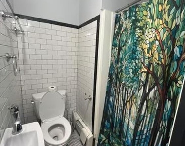 509 East 87th Street - Photo Thumbnail 6