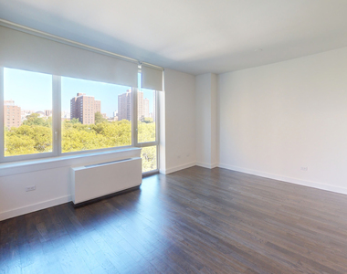 808 Columbus Ave - Photo Thumbnail 2