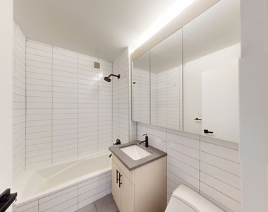 808 Columbus Ave - Photo Thumbnail 4