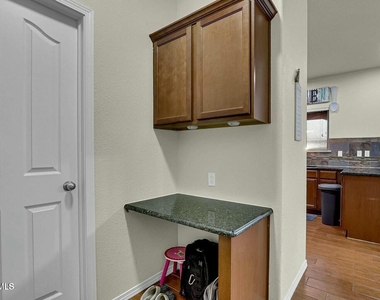7657 Mundy Creek Drive - Photo Thumbnail 14