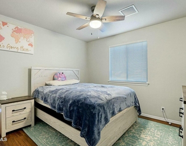 7657 Mundy Creek Drive - Photo Thumbnail 17